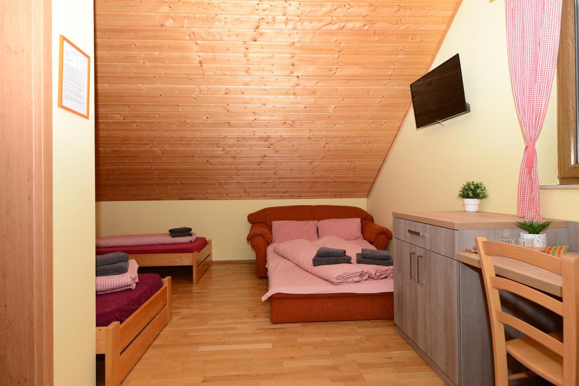 Hotel Podvesky Mlyn Tlumacov Zewnętrze zdjęcie