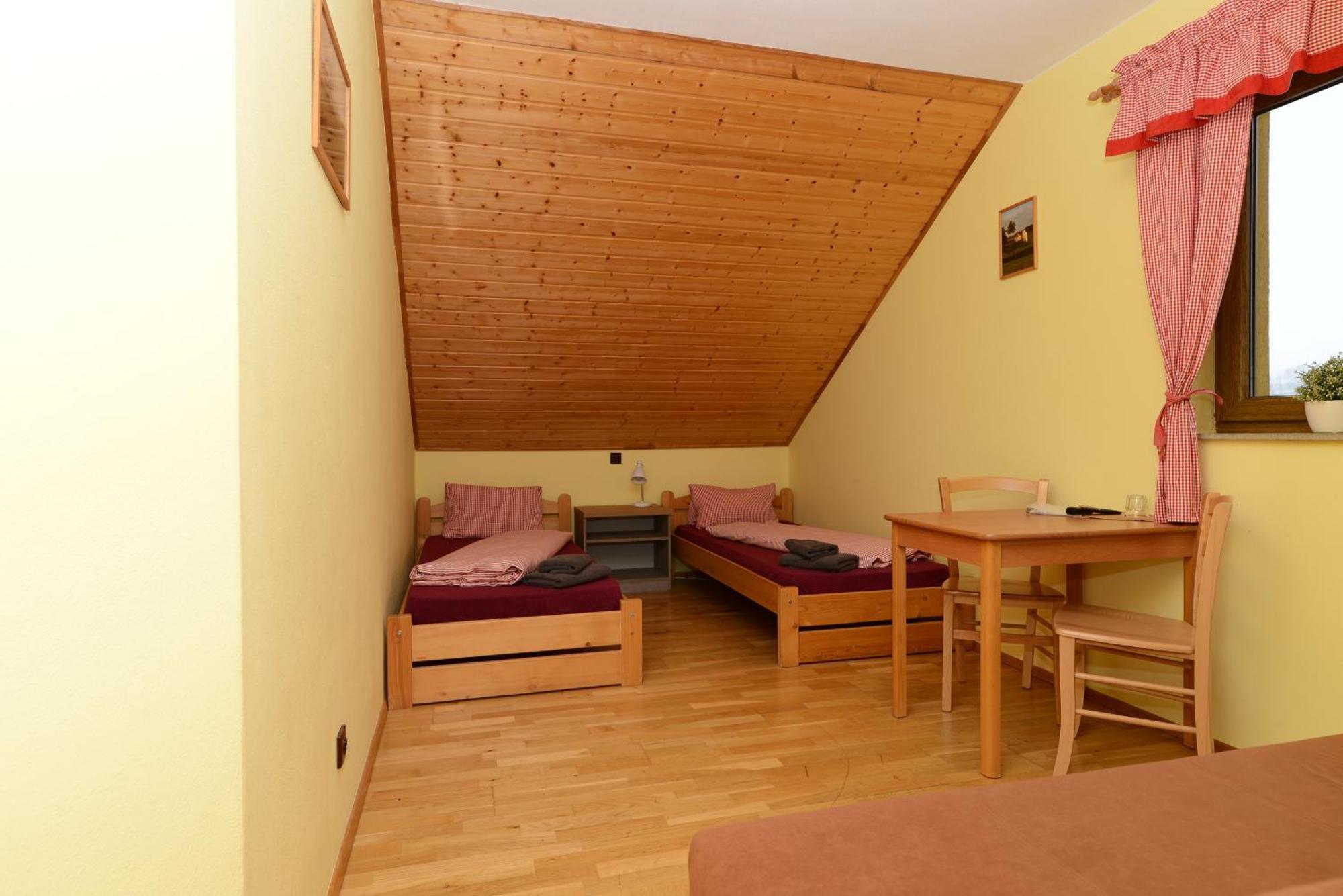 Hotel Podvesky Mlyn Tlumacov Zewnętrze zdjęcie